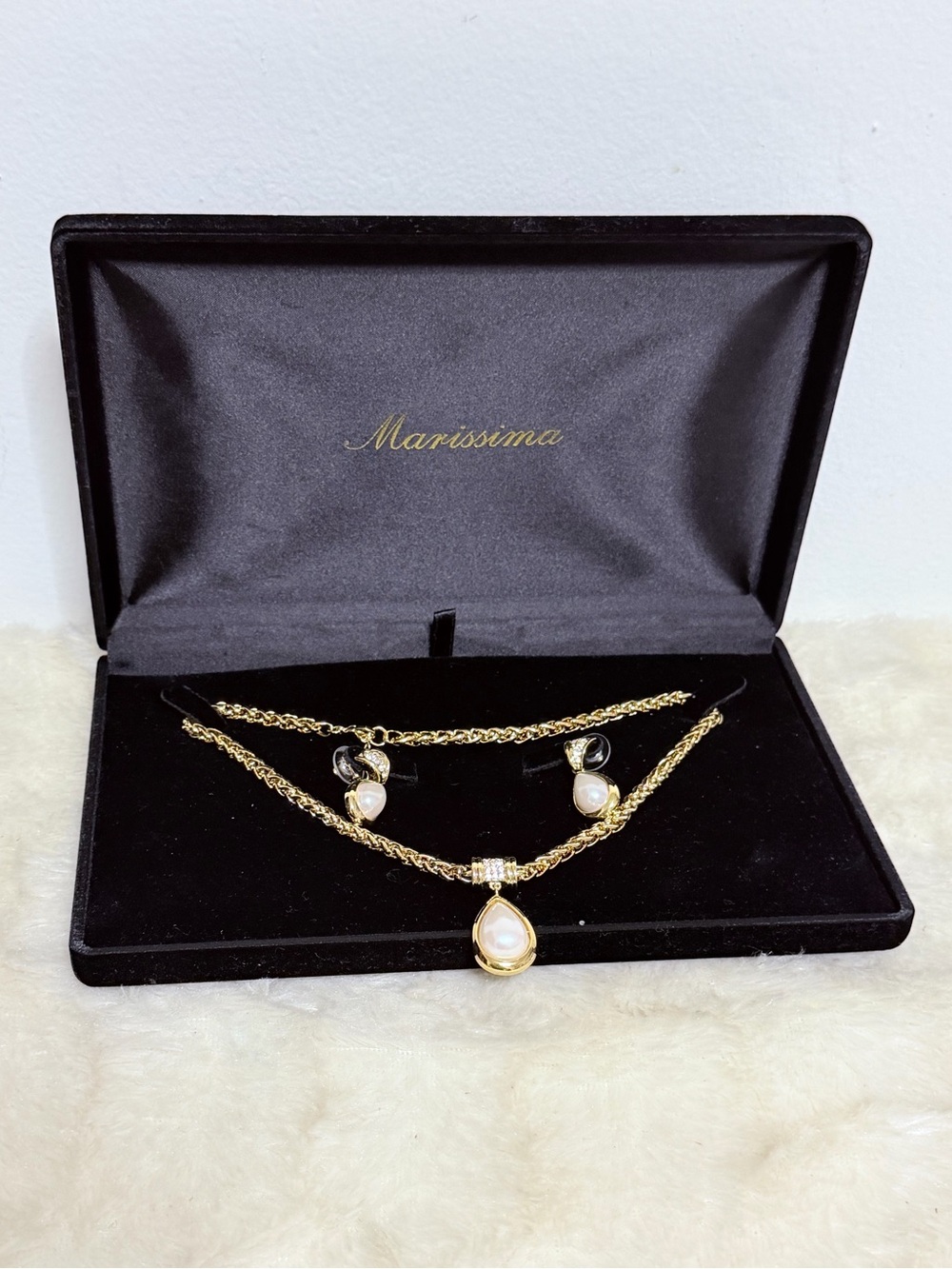Marissima Gold Pearl Drop Necklace and Earrings Set - Gold